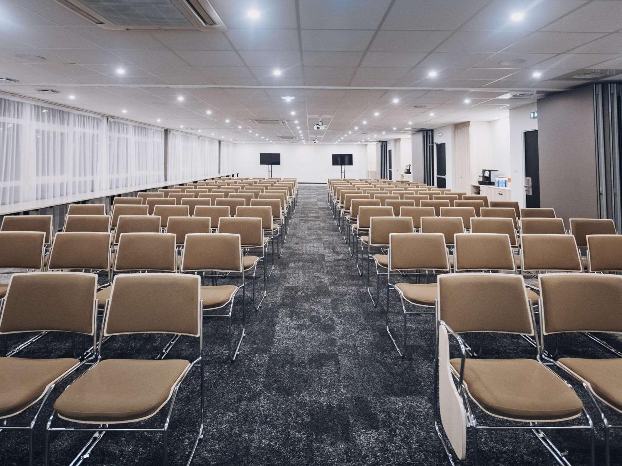 Novotel Montpellier Ngoại thất bức ảnh